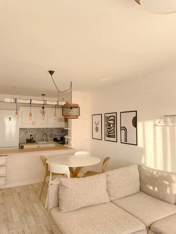 Sunset View 2 Bedroom Apartment أذيخي إسبانيا
